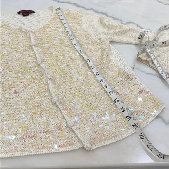 Simon Chang Cardigan - Picture 10 of 11